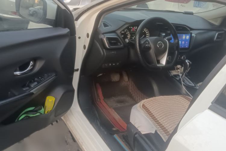 Used Nissan Lannia 2021 1.6L CVT Cool Edition Interior 3