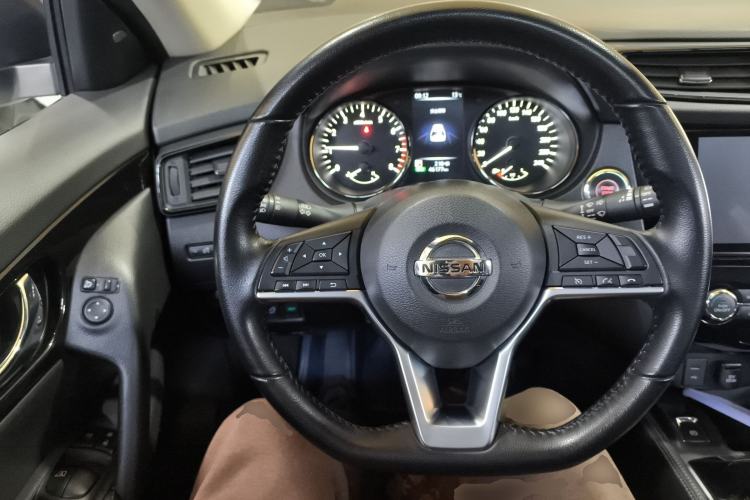 Used Nissan X-Trail 2020 2.0L XL ITS CVT 2WD SmartConnect Comfort Edition Steering Wheel