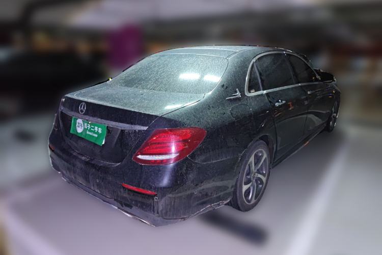 Used Mercedes-Benz E-Class 2019 E 300 L Sporty and Stylish Model