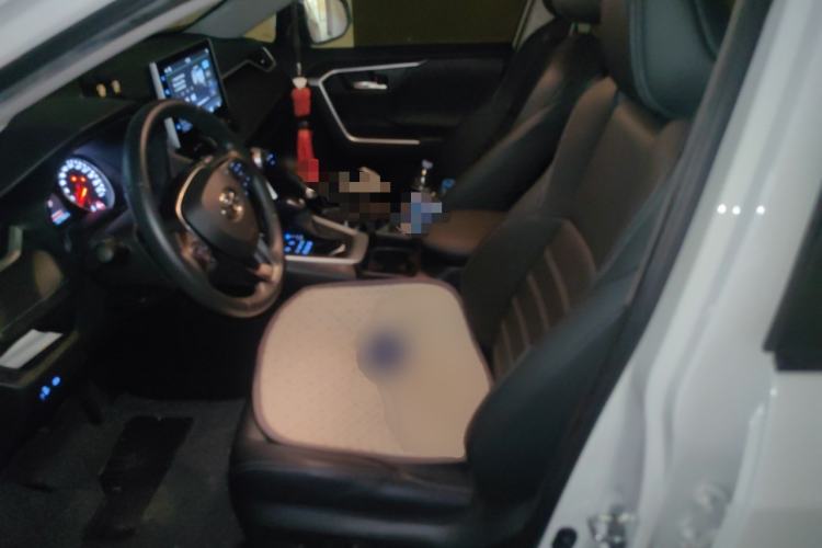 Used Toyota Wildlander 2021 2.0L CVT 4x4 Luxury Edition