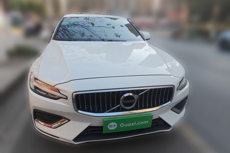 Used Volvo S60 2020 T4 Zhiyi Luxury Edition