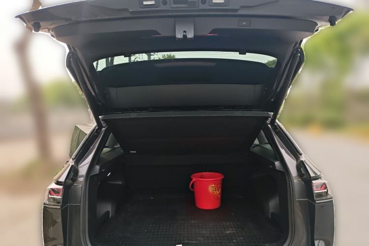 Used Volkswagen Tavendor 2024 380TSI All-Wheel Drive R-Line Cruise Edition