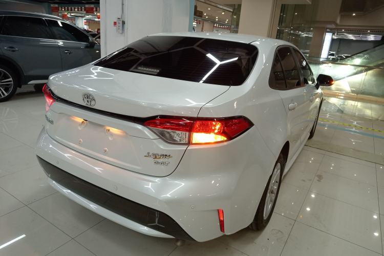 Used Toyota Levin 2021 185T CVT Luxury Edition Rear Right 45 Deg