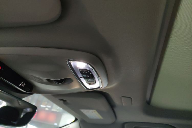 Used Volvo V60 2022 B5 Zhiyuan Luxury Edition Headliner