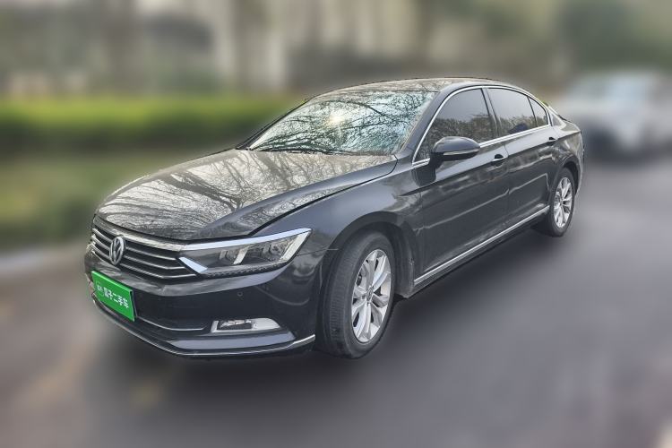 Used Volkswagen Magotan 2018 330TSI DSG Luxury Model