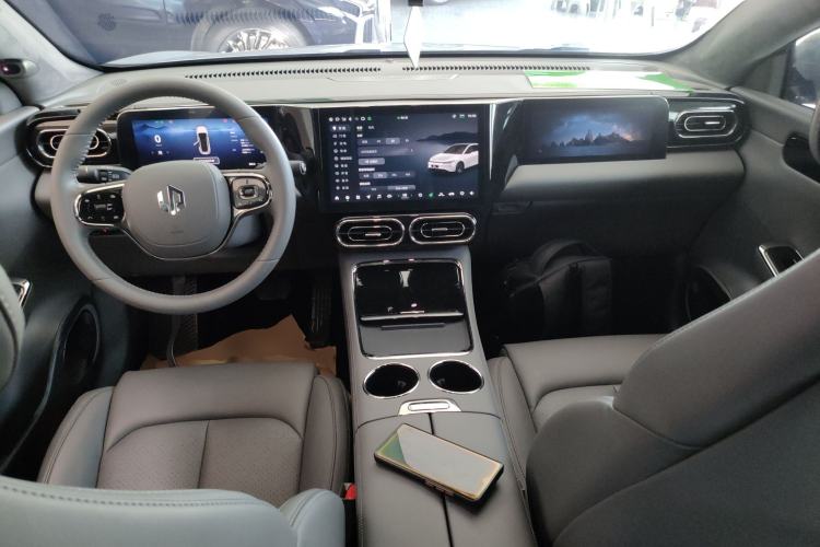 Used Leapmotor C01 2023 606 Smart Edition Center Console