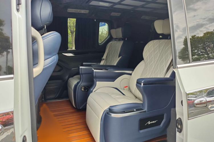 Used SAIC MAXUS G20 2021 PLUS 2.0T Gasoline Automatic Luxury Edition Interior 7