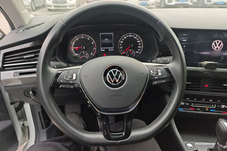 Used Volkswagen Bora 2021 280TSI DSG Elite Smart Connectivity Version Steering Wheel