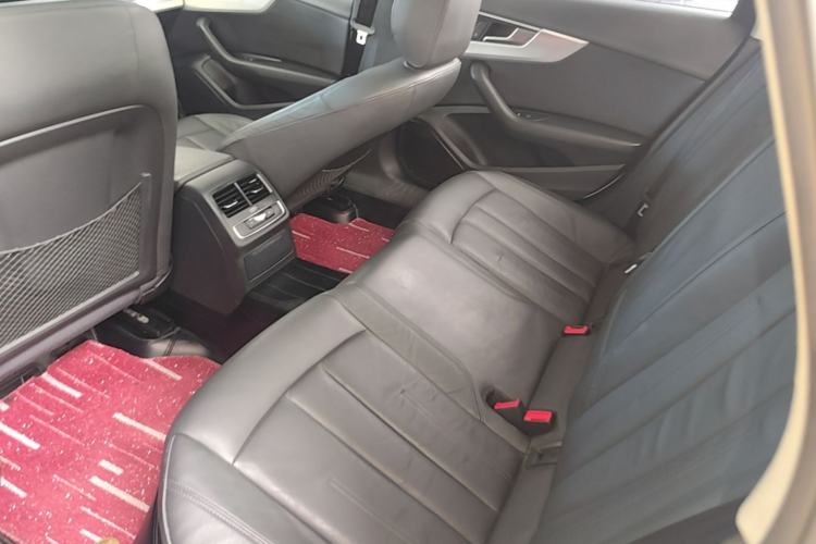 Used Audi A4L 2018 30th Anniversary Edition 40 TFSI Fashion Model