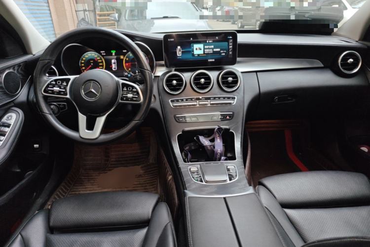 Used Mercedes-Benz C-Class 2019 Restyled C 260 L Sport Edition Center Console