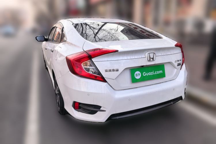 Used Honda Civic 2016 220TURBO CVT Prestige Edition
