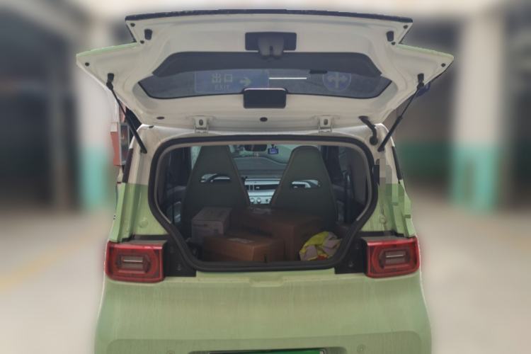 Used Wuling Hongguang MINIEV 2022 Macaron Premium Model – Lithium Iron Phosphate Trunk