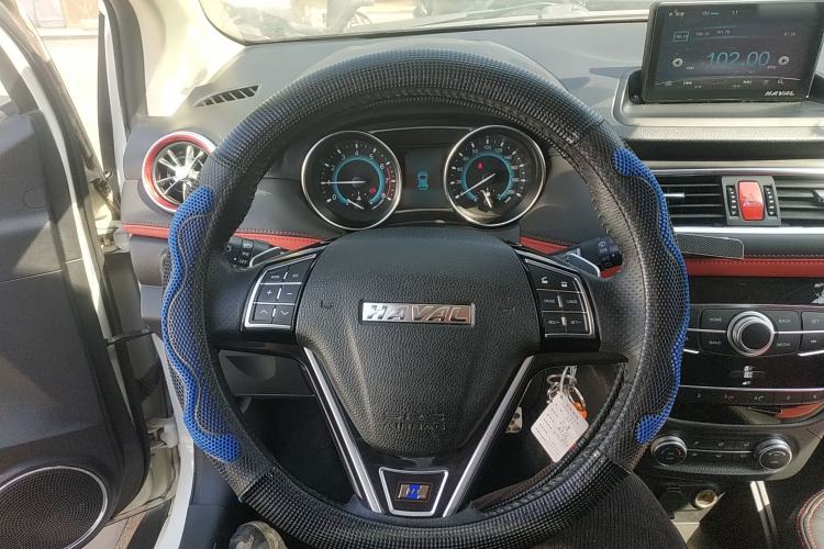Used Haval H1 2016 Revised Version Blue Badge 1.5L AMT Luxury Edition Steering Wheel