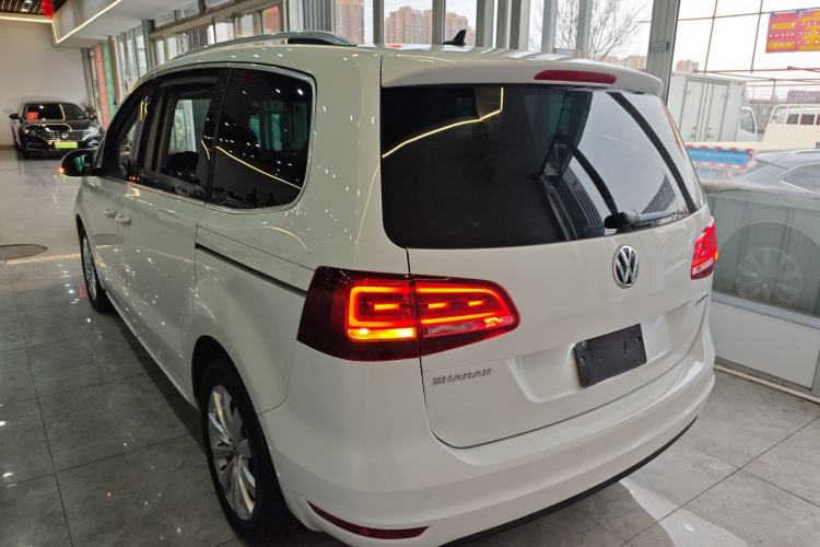 Used Volkswagen Sharan 2018 380TSI Luxury 7-Seater
