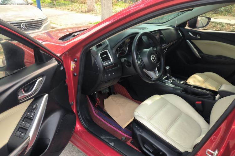 Used Mazda Atenza 2014 2.0L Blue Sky Luxury Edition