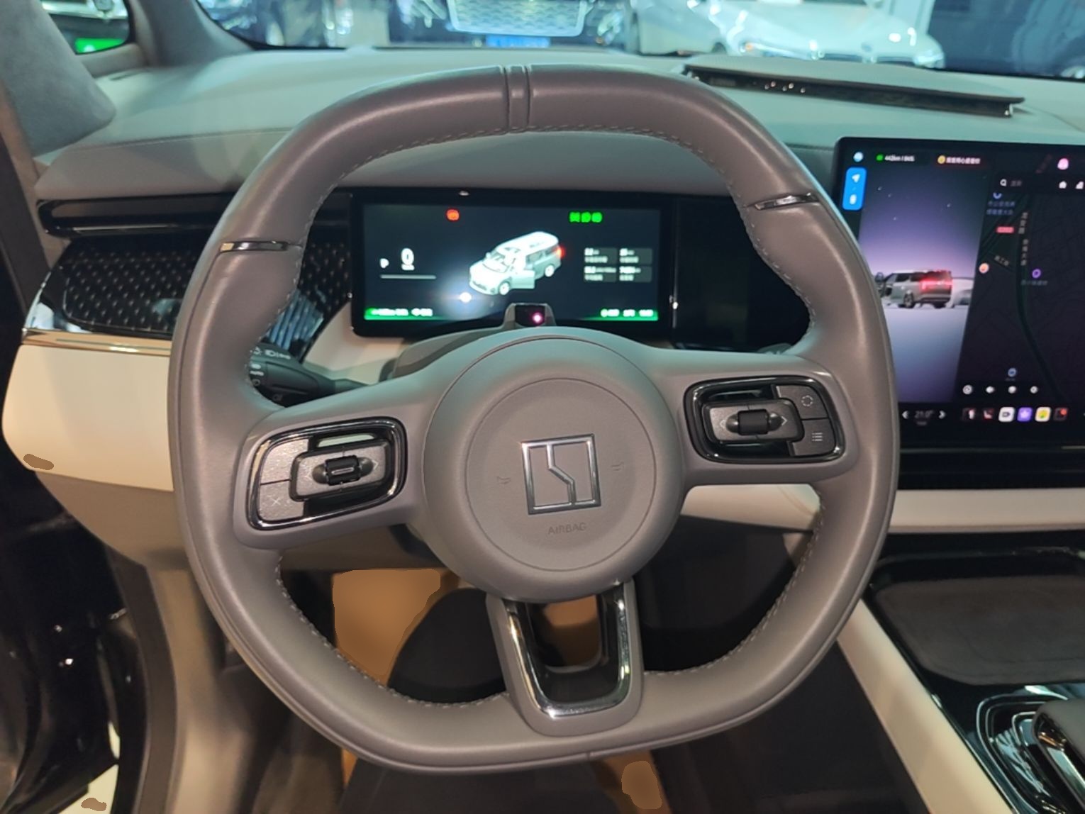 Zeekr 009 2024 Six-Seat Executive Version 4WD 108 kWh — снимка 13