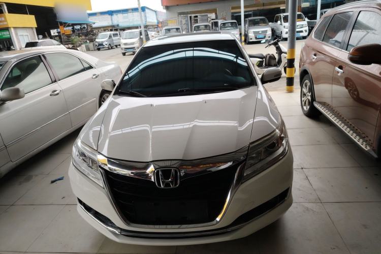 Used Honda Crider 2016 1.8L CVT Luxury Edition Front