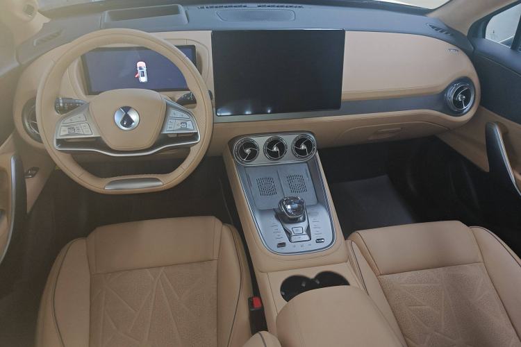 Used Denza N8 2023 Four-Wheel Drive Ultra-Hybrid Flagship Six-Seater Version