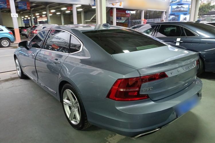 Used Volvo S90 2018 T4 Zhiyuan Edition