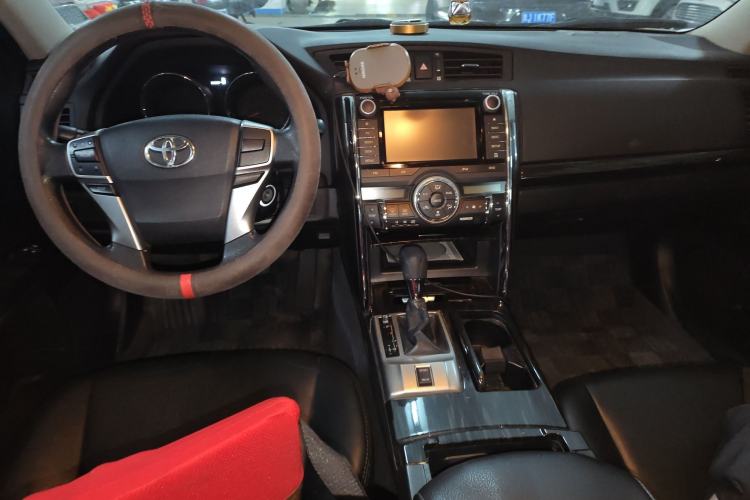 Used Toyota Reiz 2010 2.5S Fengdu Jinghua Edition Center Console