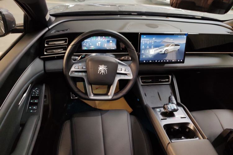 Used BYD Qin L 2025 DM-i Smart Drive 120KM Superior Model Steering Wheel