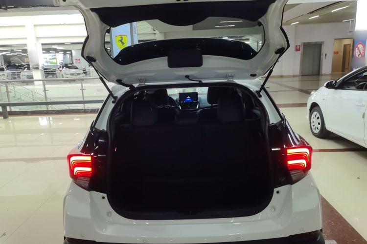 Used Toyota YARiS L Zhi Xuan 2021 X-Trail 1.5L CVT Luxury Edition Trunk