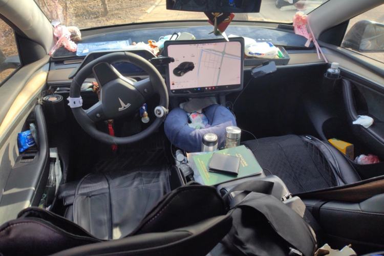 Used Tesla Model Y 2021 Long-Range All-Wheel-Drive Version 3D7
