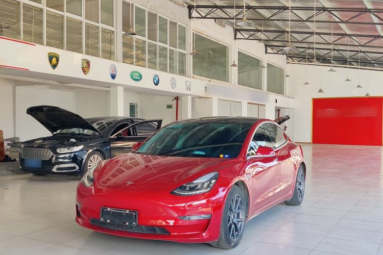 Used Tesla Model 3 2019 Long-Range All-Wheel-Drive Version