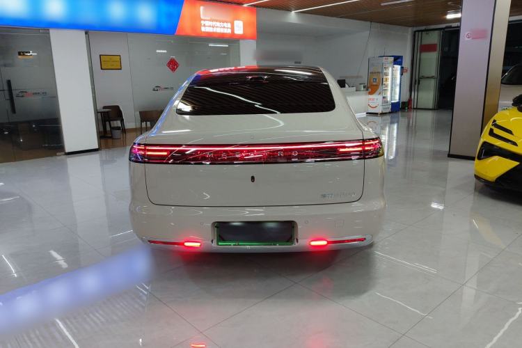 Used Hima S800 2025 Model, Range-Extended Starlight Executive Edition, 4 Seats