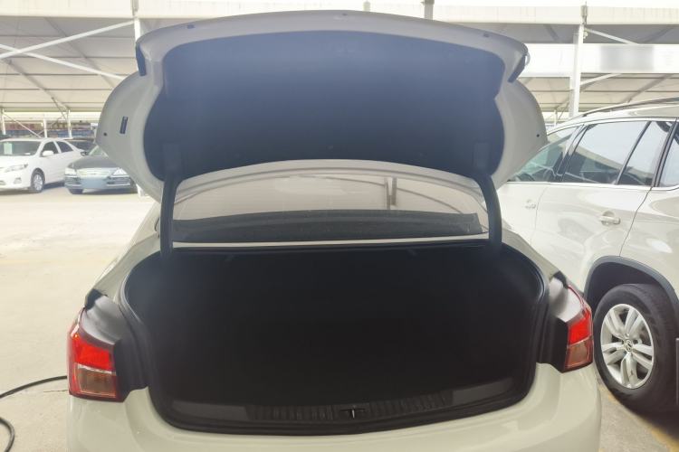 Used Buick Verano 2017 Sedan 15S Automatic Leading Model Trunk