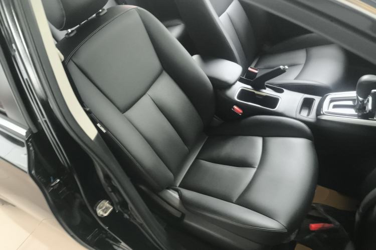 Used Nissan Sylphy 2024 Classic 1.6XL CVT Luxury Edition Right Front Seat