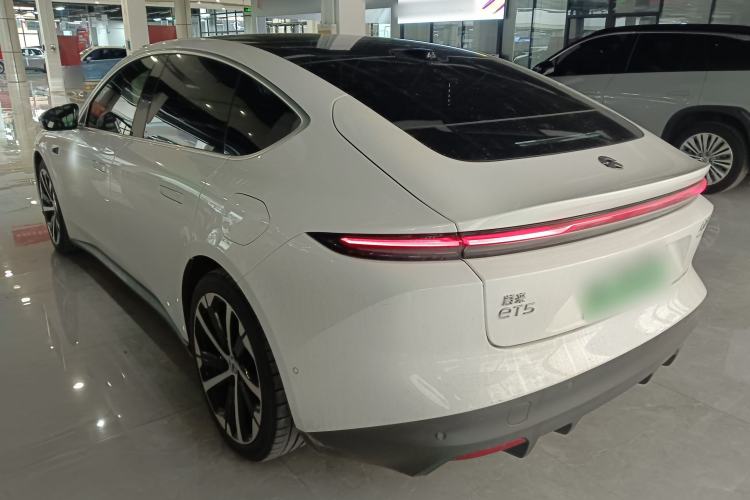Used Nio ET5 2022 75 kWh
