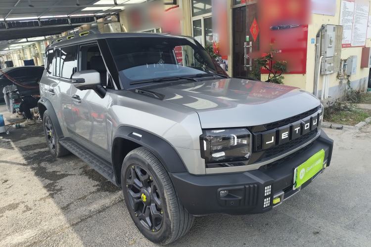 Used JETOUR Shanhai Traveler C-DM 2024 C-DM 208KM Mountain & Wilderness Edition Front Right 45 Deg