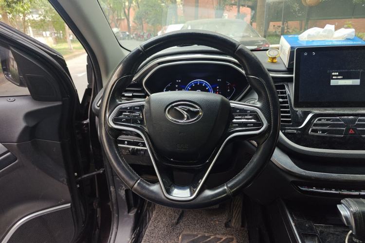 Used Soueast DX7 2018 Prime 1.5T Automatic Luxury Model China V Standard