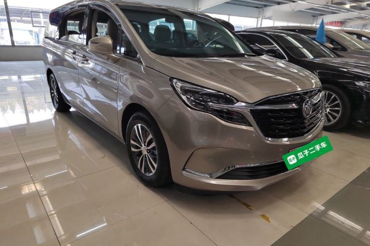 Used Buick GL8 2022 ES Landtrek 653T Comfort Edition