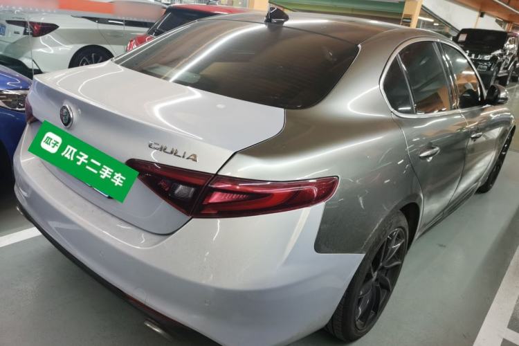 Used Alfa Romeo Giulia 2021 2.0T 280HP Luxury Edition