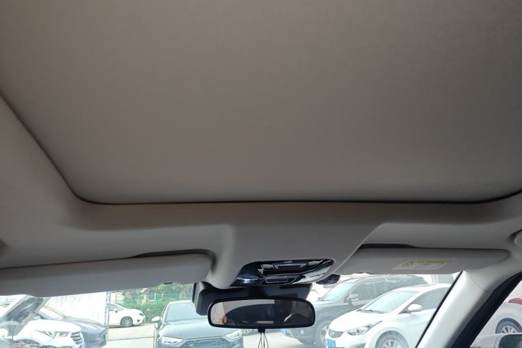 Used Chery Explore 06 2023 Yoye Edition 1.6T Two-Wheel Drive Explorer Headliner