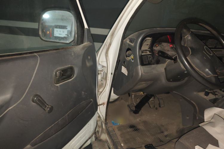 Used Jinbei Hiace 2014 2.0L 5th Generation Kuaiyunwang Business Version 4G19
