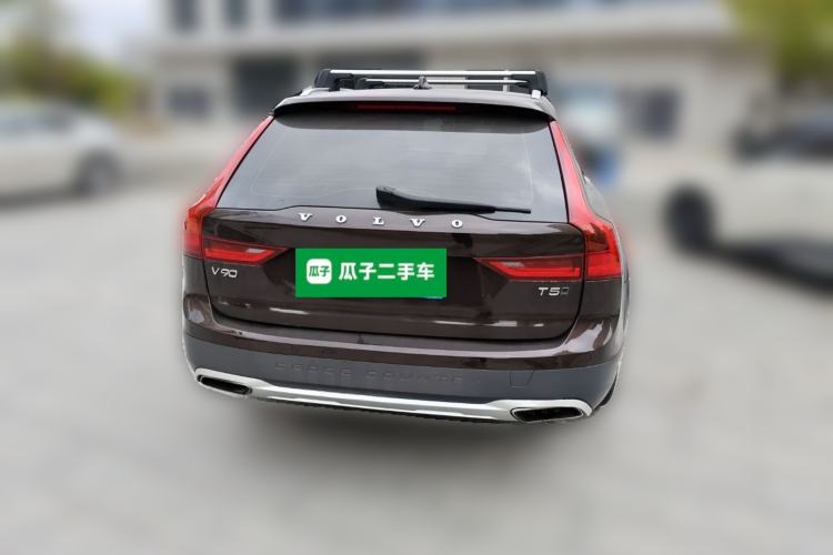 Used Volvo V90 2017 Cross Country T5 AWD Smart Range Edition