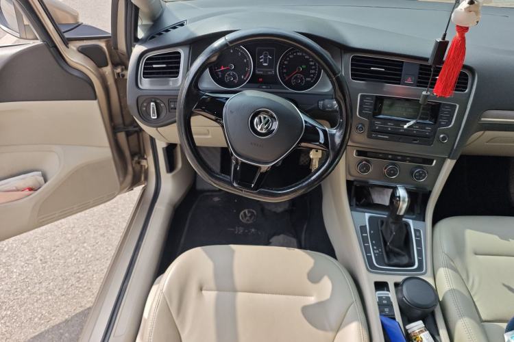 Used Volkswagen Golf 2015 1.4TSI Automatic Comfort Model