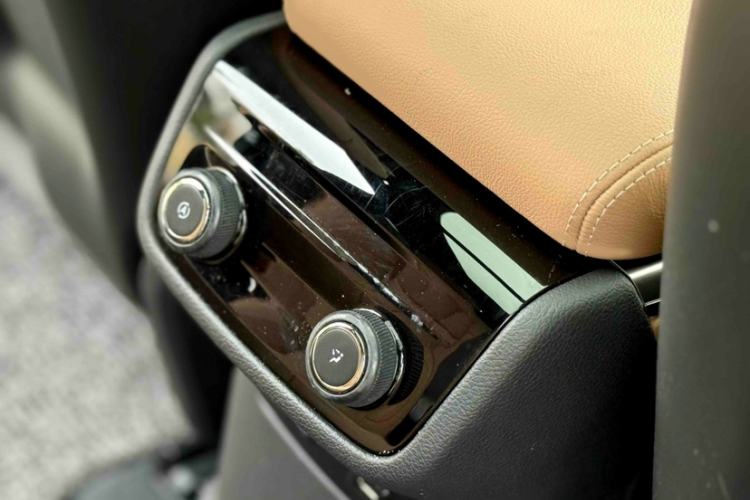 Used Nio ES8 2020 415 km Range 7-Seater Version
