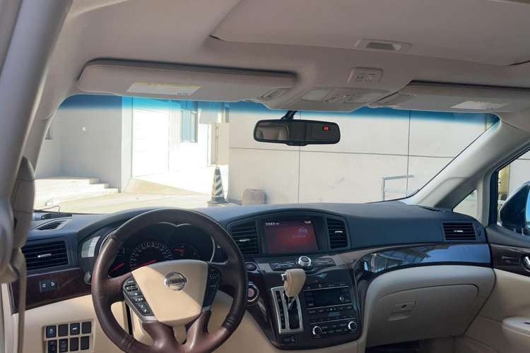 Used Nissan Quest 2015 3.5L SL