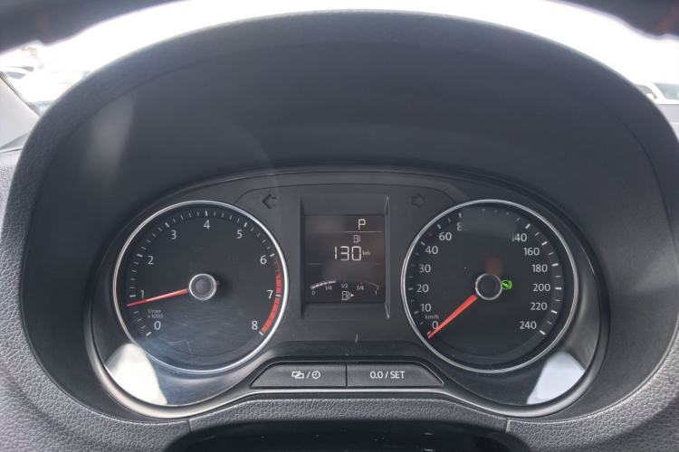 Used Volkswagen Polo 2016 1.6L Automatic Comfort Model