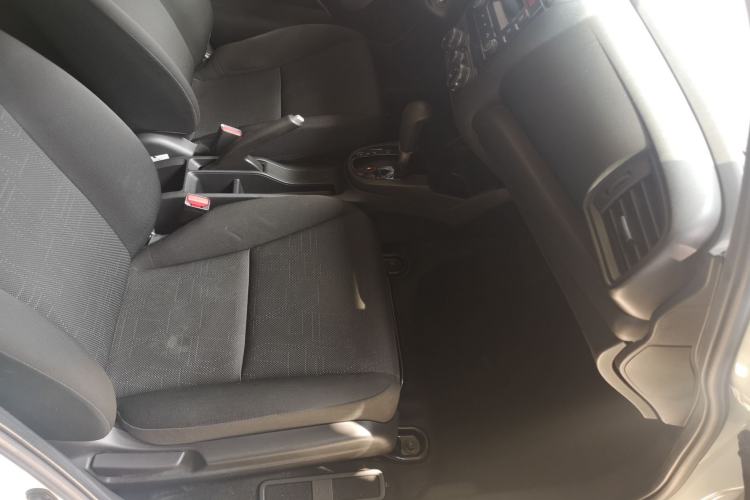 Used Honda Fit 2018 1.5L CVT Comfort Sunroof Version Right Front Seat