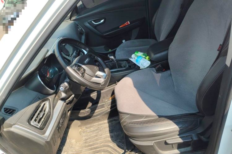 Used JETOUR X70M 2020 Revised 1.5T Manual Travel Companion Version 5 Seats
