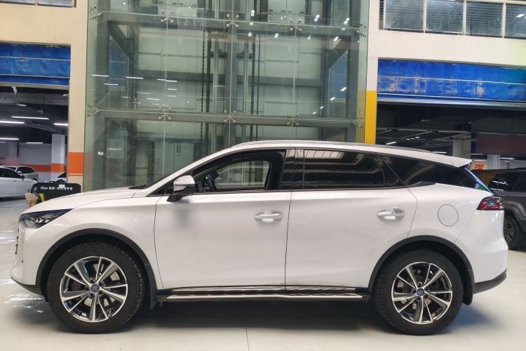 Used BYD Tang New Energy 2019 DM 2.0T All-Wheel Drive Smart Connectivity Enjoyment Model 7 Seats China VI Standard