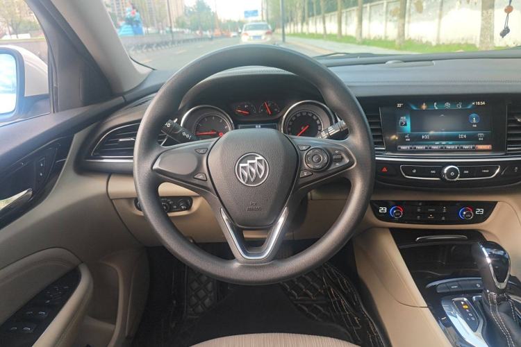 Used Buick Regal 2017 20T Leading Edition
