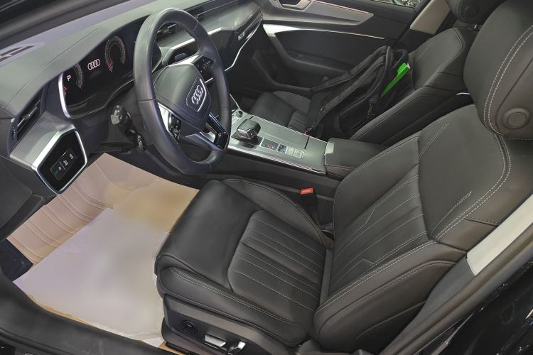 Used Audi A6L 2023 40 TFSI Luxury Dynamic Model
