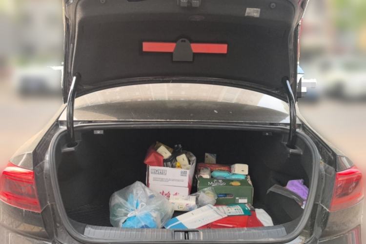 Used Volkswagen Magotan 2020 330TSI DSG Leading Model Trunk