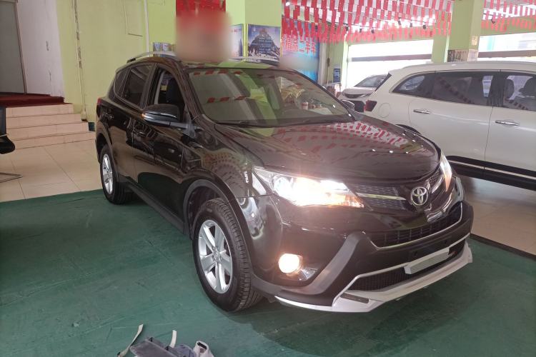 Used Toyota RAV4 2013 2.0L CVT Two-Wheel Drive Urban Edition